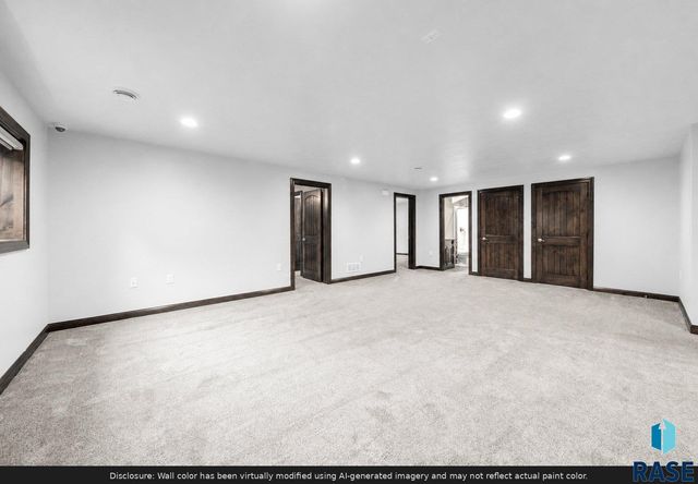 6200 S El Dorado Ave Avenue, Sioux Falls, SD 57108