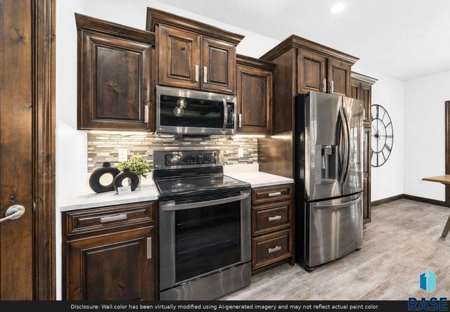 6200 S El Dorado Ave Avenue, Sioux Falls, SD 57108