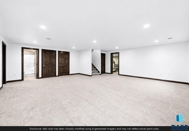 6200 S El Dorado Ave Avenue, Sioux Falls, SD 57108