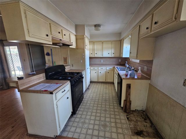 1802 Junker Street, Rosenberg, TX 77471