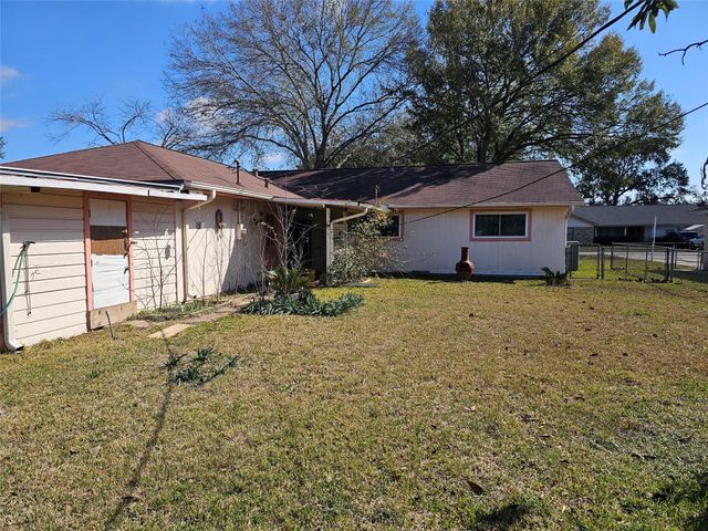 1802 Junker Street, Rosenberg, TX 77471