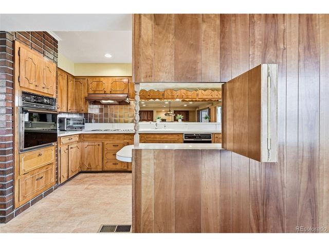 7474 Broadview Dr, Denver, CO 80214