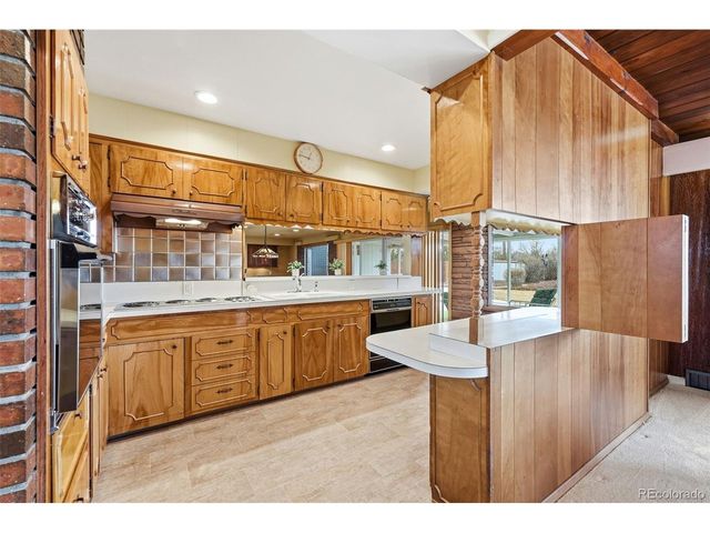 7474 Broadview Dr, Denver, CO 80214