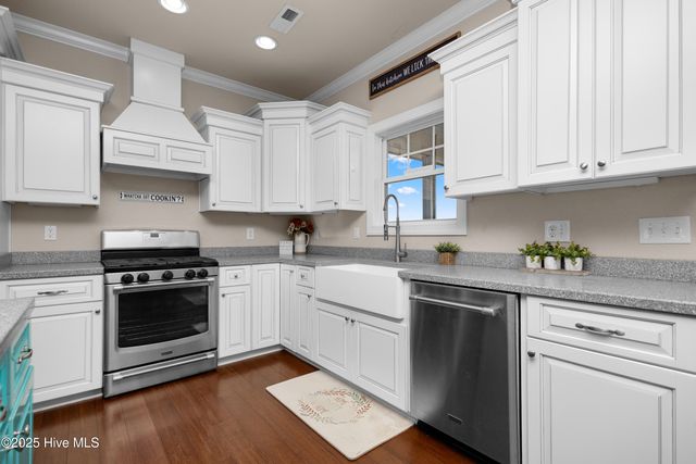 575 NW Backwoods Road, Moyock, NC 27958