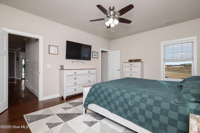 575 NW Backwoods Road, Moyock, NC 27958