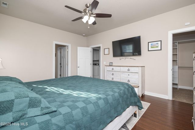 575 NW Backwoods Road, Moyock, NC 27958