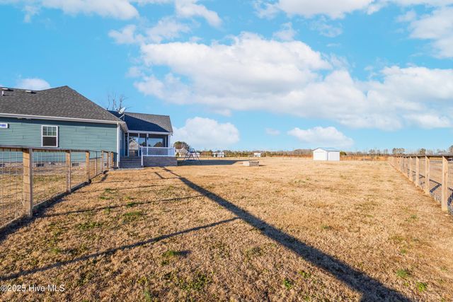 575 NW Backwoods Road, Moyock, NC 27958