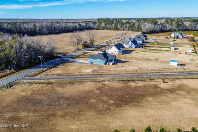 575 NW Backwoods Road, Moyock, NC 27958