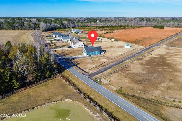 575 NW Backwoods Road, Moyock, NC 27958