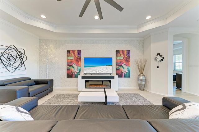 176 MARAVIYA BOULEVARD, Nokomis, FL 34275