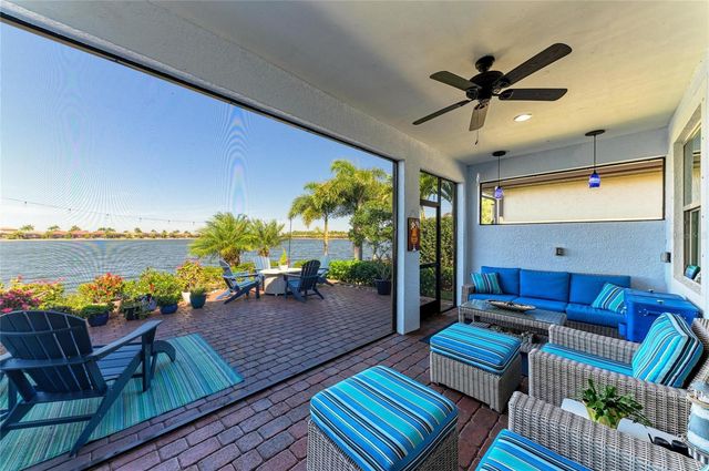 176 MARAVIYA BOULEVARD, Nokomis, FL 34275