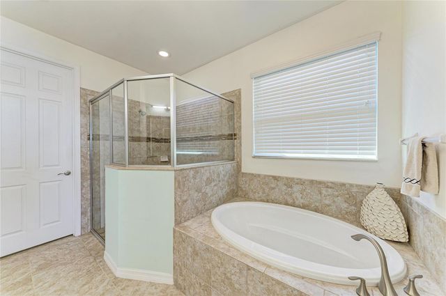 176 MARAVIYA BOULEVARD, Nokomis, FL 34275