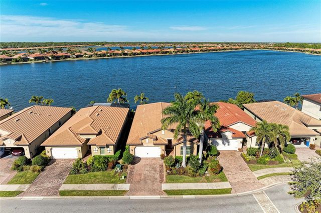 176 MARAVIYA BOULEVARD, Nokomis, FL 34275