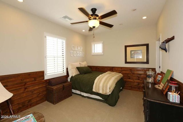 10121 E RIDGERUNNER Drive, Scottsdale, AZ 85255