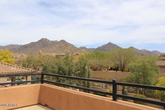 10121 E RIDGERUNNER Drive, Scottsdale, AZ 85255