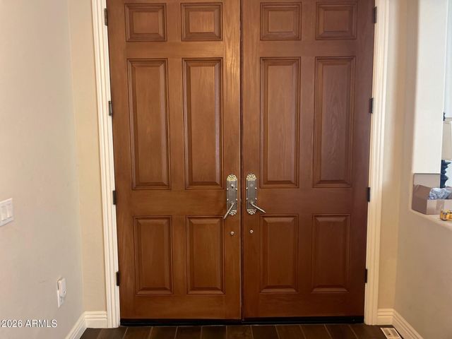 10121 E RIDGERUNNER Drive, Scottsdale, AZ 85255