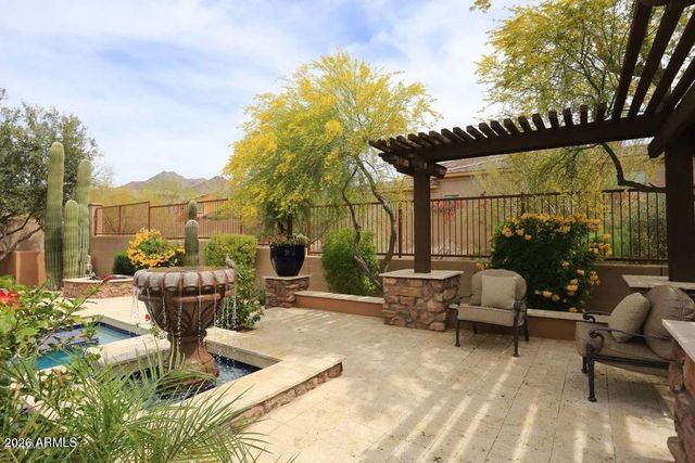 10121 E RIDGERUNNER Drive, Scottsdale, AZ 85255