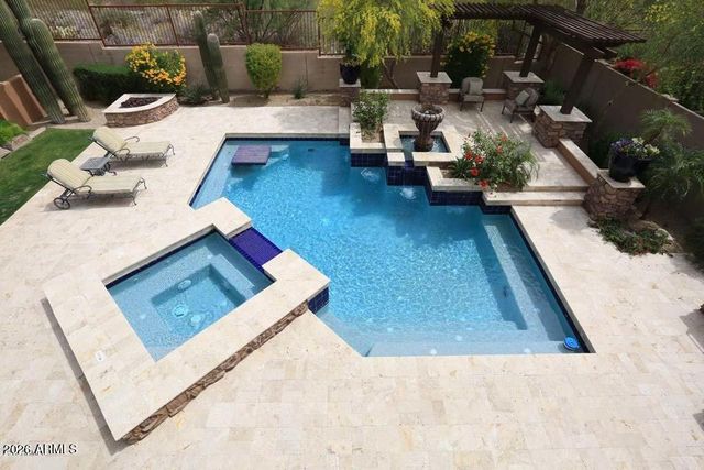 10121 E RIDGERUNNER Drive, Scottsdale, AZ 85255