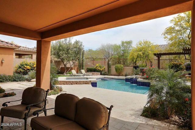 10121 E RIDGERUNNER Drive, Scottsdale, AZ 85255