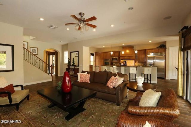 10121 E RIDGERUNNER Drive, Scottsdale, AZ 85255