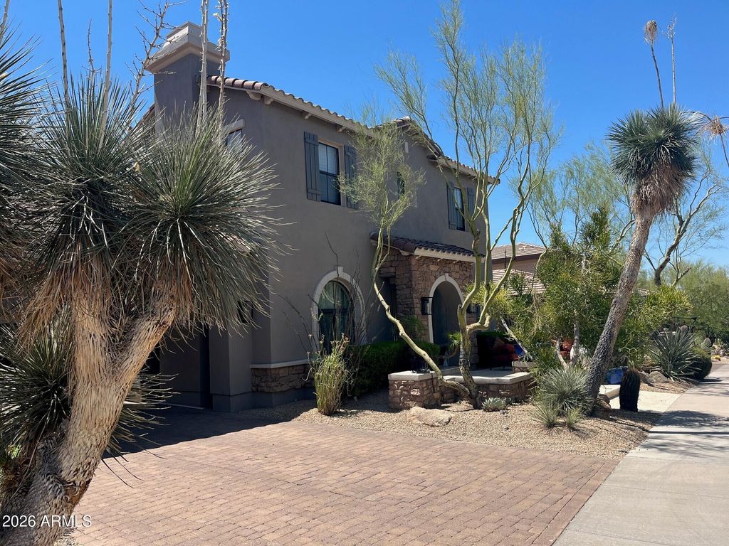 10121 E RIDGERUNNER Drive, Scottsdale, AZ 85255