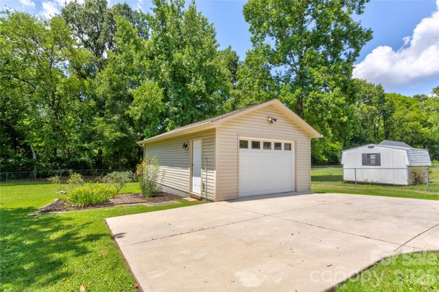 822 Rubens Road SW, Concord, NC 28027