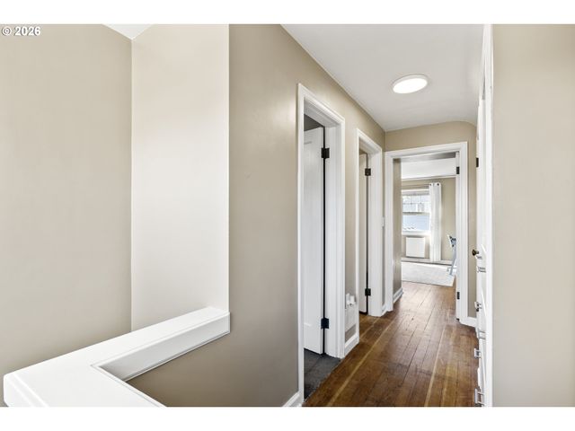 5225 Se 18TH Ave, Portland, OR 97202