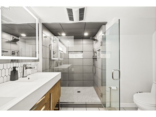 5225 Se 18TH Ave, Portland, OR 97202