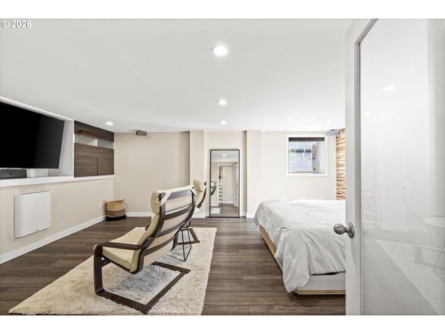 5225 Se 18TH Ave, Portland, OR 97202