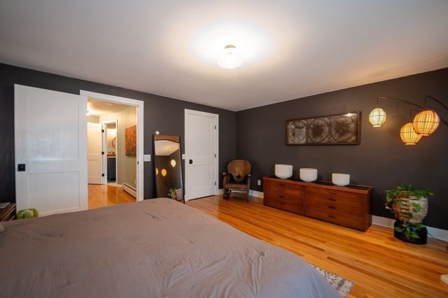 42 Bliss, Northampton, MA 01062