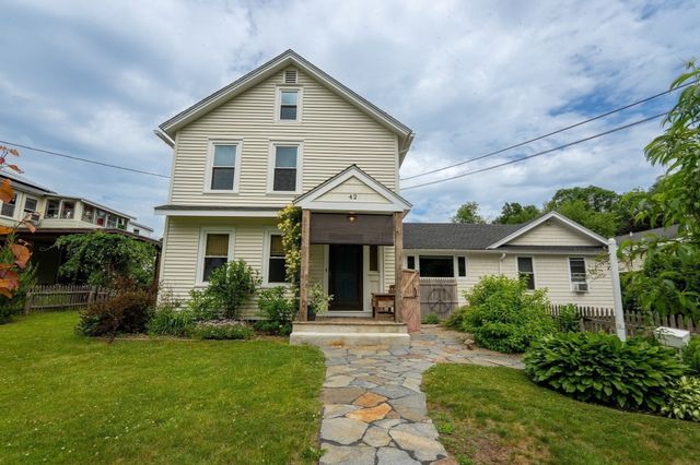 42 Bliss, Northampton, MA 01062