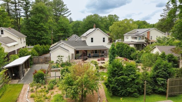 42 Bliss, Northampton, MA 01062