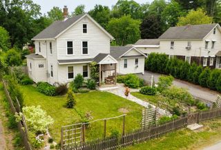 42 Bliss, Northampton, MA 01062