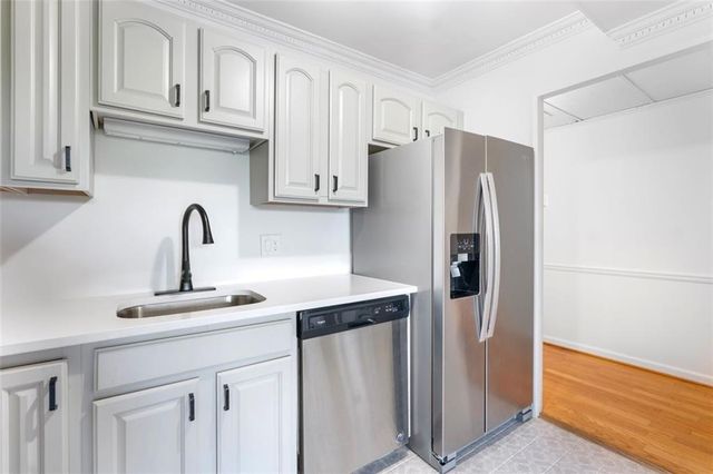 2965 Pharr Court South NW 817, Atlanta, GA 30305