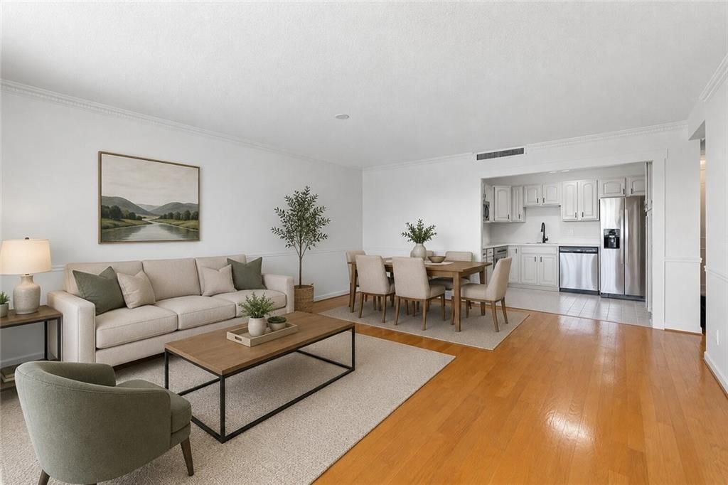 2965 Pharr Court South NW 817, Atlanta, GA 30305