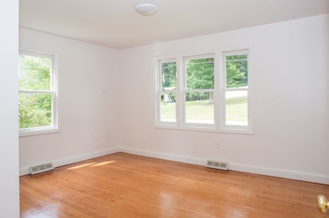 198 Union Street, Northbridge, MA 01534