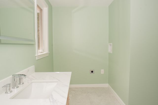 198 Union Street, Northbridge, MA 01534