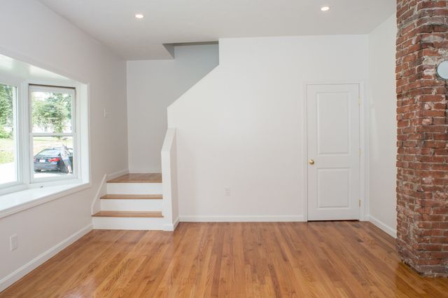 198 Union Street, Northbridge, MA 01534