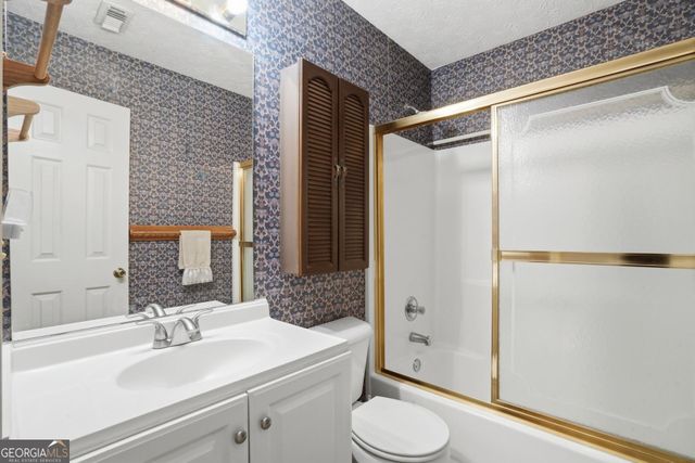 579 Scarborough Road, Ellenwood, GA 30294