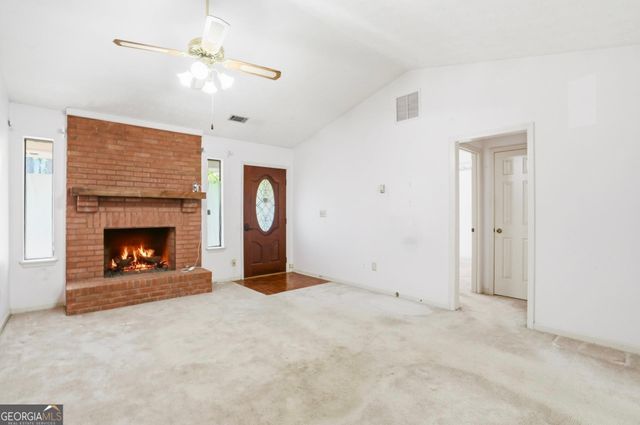 579 Scarborough Road, Ellenwood, GA 30294