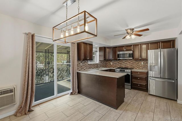 1018 Throggmorton Avenue, Bronx, NY 10465
