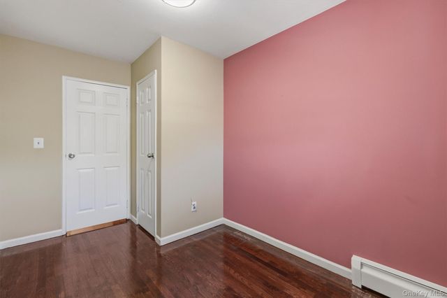 1018 Throggmorton Avenue, Bronx, NY 10465