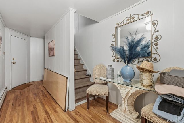 1018 Throggmorton Avenue, Bronx, NY 10465