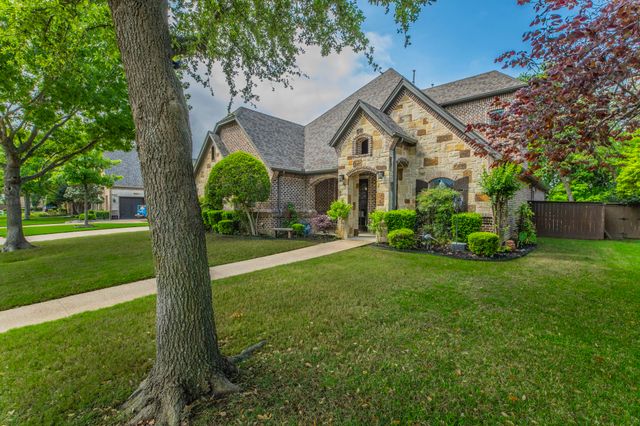 406 Waterlane Drive, Mansfield, TX 76063