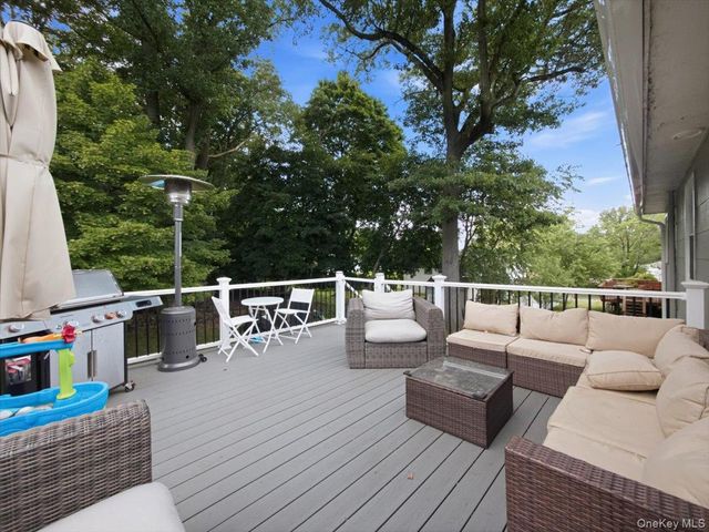 784 Brookridge Drive, Valley Cottage, NY 10989