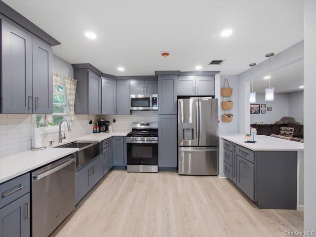784 Brookridge Drive, Valley Cottage, NY 10989