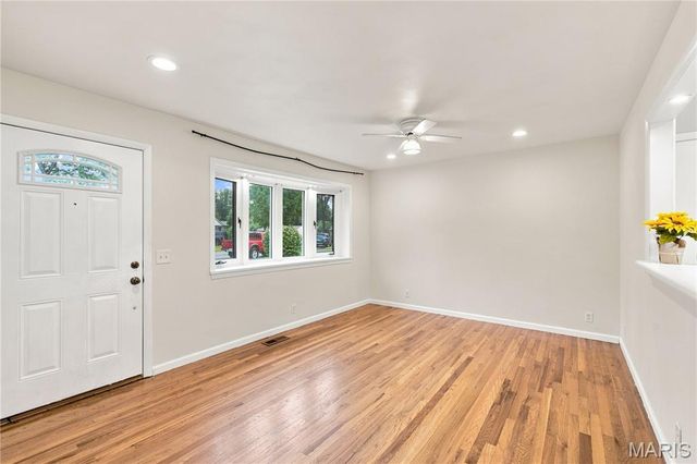 10320 Meath Drive, St Louis, MO 63123