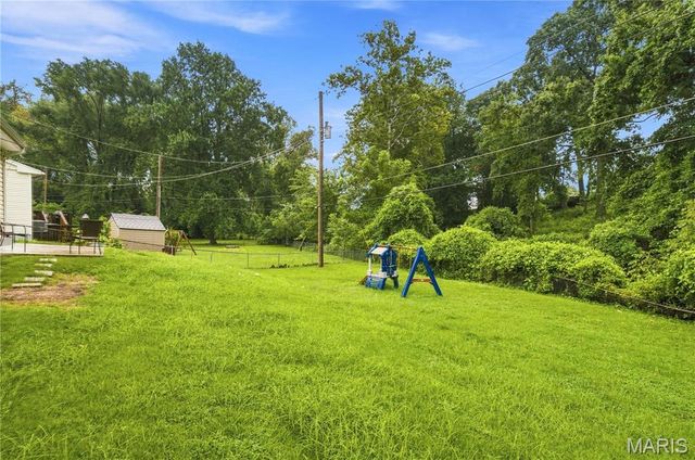 10320 Meath Drive, St Louis, MO 63123