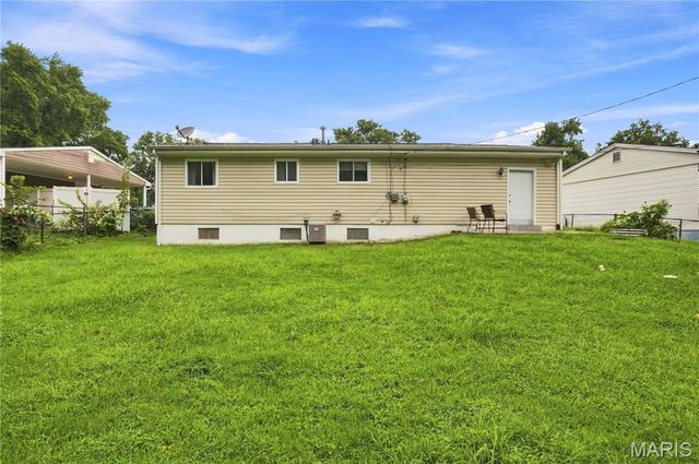 10320 Meath Drive, St Louis, MO 63123