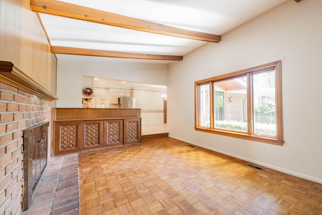 8480 Hampton, Grosse Ile Twp, MI 48138